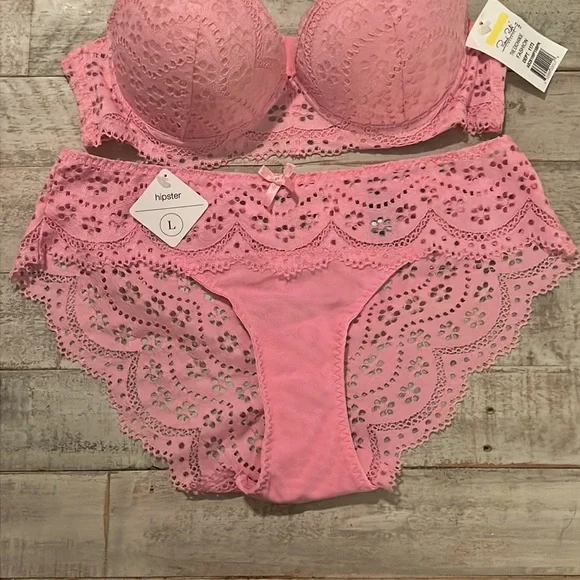 Rene Rofe Set - Picture 2 of 8